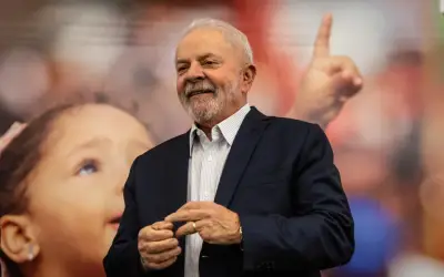 PT lança ofensiva para dizer que Lula nunca fechará igrejas' e criou Marcha para Jesus
